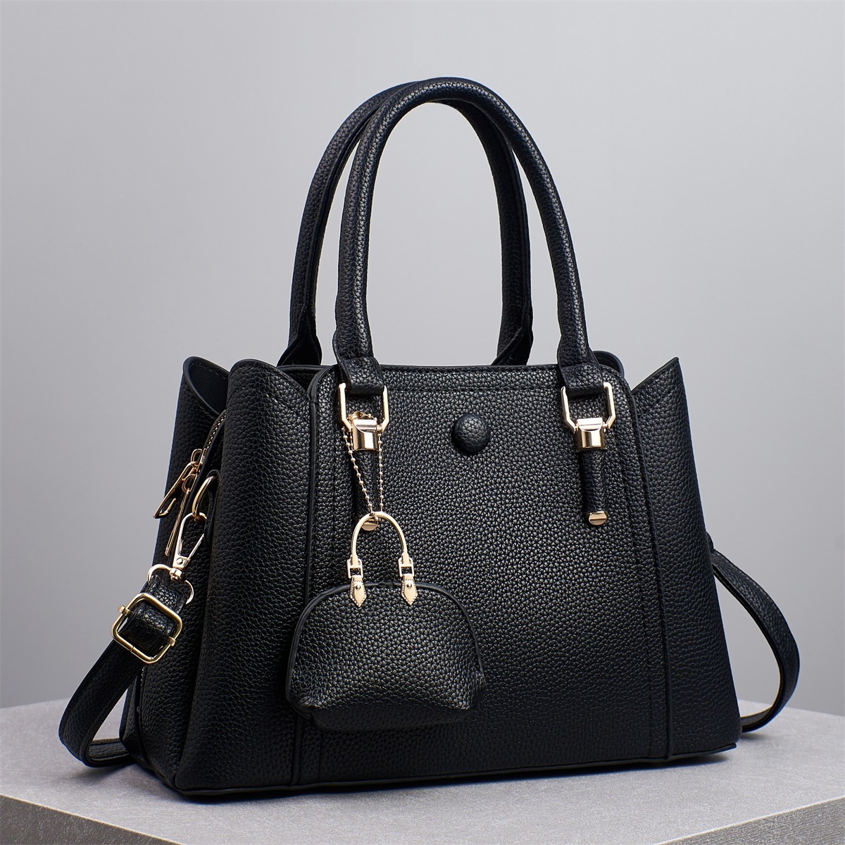 2025 New Fashion Splicing Large Capacity Women's Single Shoulder