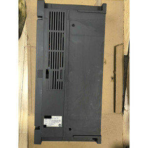Convertidor de Frecuencia de Control Vectorial de Motor AC FR-F740-22K-CH para Automatización Industrial - Product Image 2