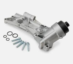 Gruppo Radiatore <span class=keywords><strong>Olio</strong></span> Motore e Filtro <span class=keywords><strong>Olio</strong></span> per Cruze Aveo 93186324 12992593 25199751 55353323 - Product Image 1