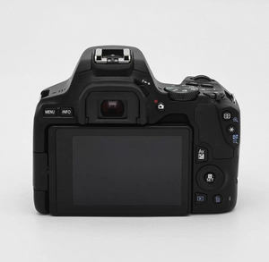 Cámara DSLR EOS 250D, Cuerpo Negro, Diseño sin Espejo, Sensor de Fotograma Completo de Grado Profesional - Product Image 5