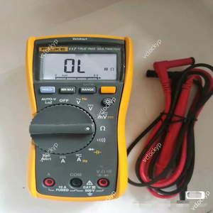 Multímetro Usado 117 C - 80% Nuevo, 1 Mes de Garantía, Hecho en China - Product Image 2