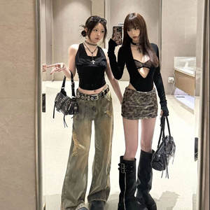 La tendencia OEM debe tener pantalones vaqueros desgastados degradados con <span class=keywords><strong>piernas</strong></span> sueltas y anchas para crear un estilo informal y fresco - Product Image 4