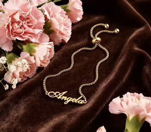 กำไลข้อมือสลักชื่อแบบปรับได้ สร้อยแบบกล่อง ชุบทอง 18k  ทำจากสแตนเลสสตีล สำหรับผู้หญิง - Product Image 5