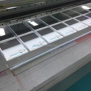 Bordo acrilico trasparente/bianco/nero stampa UV personalizzata fustellata per la decorazione cartello acrilico pubblicitario