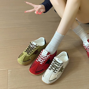 Damen Samba Style Star Flache Sneaker mit Kontrast-Schnürsenkeln, seitlichem Stern, Wildleder, rutschfester Gummisohle, leicht, für den Alltag - Product Image 5