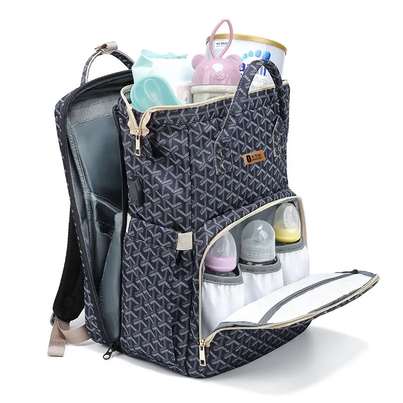 Mul-tifunctional 여행 요람 접이식 아기 침대 USB 기저귀 배낭 뜨거운 판매 대용량 아기 가방 배낭