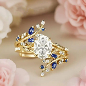 Anello Creativo a Foglia con Zirconi per Donne, Elegante Gioiello da Dito per Matrimoni e Moda - Product Image 1