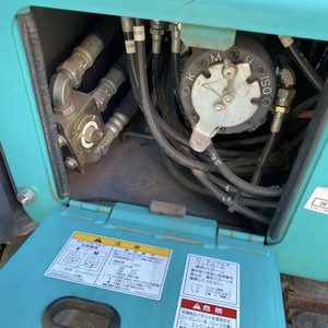 Excavatrice Kobelco SK30SR d'occasion, modèle 2004, 3 tonnes, certifiée CE/EPa, avec moteur - Product Image 5