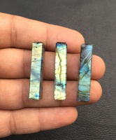Ensemble de 3 pièces de perles briolette lisses en forme de crayon en labradorite naturelle de haute qualité, faites à la main, certifiées par un tiers, pour pendentif