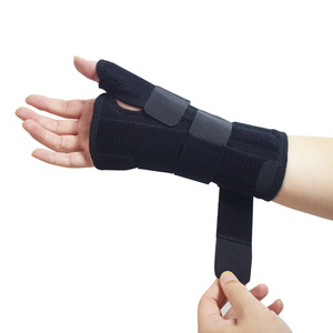Férula estabilizadora de <span class=keywords><strong>pulgar</strong></span> y muñeca con ojal de bloqueo, personalizada para fracturas, dolores, esguinces, distensiones, artritis y síndrome del túnel carpiano extendido - Product Image 3