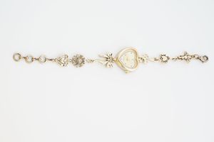 国境を越えた爆発的な人気！ヴィンテージ風ハート合金クォーツポインターブレスレットウォッチ、ゴールデンボウフラワーファッションレディースウォッチ - Product Image 6