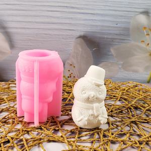 Moldes de fundición de resina hechos a mano para adornos decorativos DIY estilo Ins silicona Navidad muñeco de nieve moldes W039 - Product Image 1