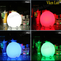 Boule de lumières à piles LED télécommandée extérieure de grande taille de 50cm
