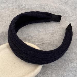 Bandeau tricoté automne/hiver de 14 cm de large avec élégante décoration capillaire compressée – Style fête, usage quotidien - Product Image 4