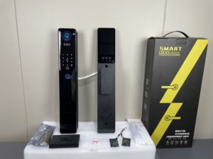 ระบบล็อคประตูอัจฉริยะพร้อมระบบจดจำใบหน้า  ระบบดิจิตอล  รองรับ WiFi  ปลดล็อคด้วยลายนิ้วมือ บัตร รหัสผ่าน แอปพลิเคชัน  และระบบเข้าออกแบบไร้กุญแจ - Product Image 6