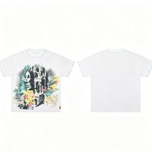 Camiseta gráfica negra de algodón grueso para hombre, estilo oversize, con efecto desgastado, de la marca pour hommes. - Product Image 3