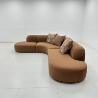 Geschwungenes Ecksofa Moderner Luxus-Samtstoff 3-Sitzer Ecksofa Hochdichter Schaumstoff Modulares Umweltfreundliches Wohnzimmer-Sofa