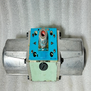 Équipement d'automatisation industrielle d'origine neuf, meilleur prix, De10p-10-<span class=keywords><strong>207</strong></span>-dd24al-l75, PLC hydraulique - Product Image 1
