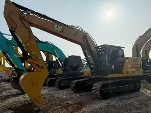 Excavadora hidráulica de cadenas 330GC para movimiento de tierras en canteras y desarrollo de infraestructuras - Product Image 1