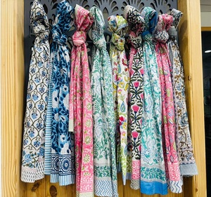 Conjunto de 6 Sarongs de Algodón 100% Hechos a Mano en India, Pañuelo Boho, Ropa de Playa Floral, Secado Rápido, Transpirable, Talla Grande - Product Image 1