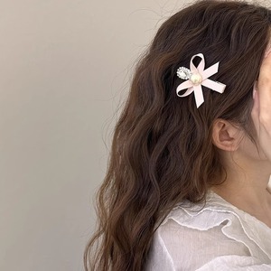 Korean style <b>bow</b> rhinestone hair <b>clip</b> for women, imitation pearl, fresh and cute, side bangs <b>clip</b>, duckbill <b>clip</b> hair accessory. - Product Image 2