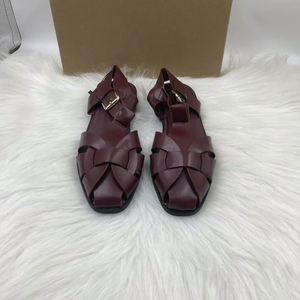2026 Trending Luxury Designer Shoes Men Original Quality Casual Shoes Women Designer slippers High Quality Fashion Flat <b>Sandals</b> - Product Image 2