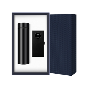 Ensemble <span class=keywords><strong>Cadeau</strong></span> d'Affaires Moderne Personnalisé : Gourde Isotherme 450ml et Batterie Externe 10000mAh – Idéal pour Entreprises, Mariages et Invités - Product Image 2