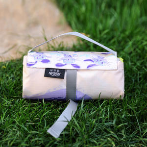 เสื่อปิกนิกพกพา Ysd รูปทรงสี่เหลี่ยมผืนผ้า ลายการ์ตูน ผ้าไนลอน กันน้ำ น้ำหนักเบา สำหรับใช้กลางแจ้ง ตั้งแคมป์ ชายหาด สวนสาธารณะ - Product Image 2