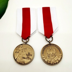 Medallas de Oro de 1.5 Pulgadas para Correr para Todas las Edades/Premios de Participación con Cinta para el Cuello de 15.3 Pulgadas para Deportes, Torneos y Competiciones - Product Image 3