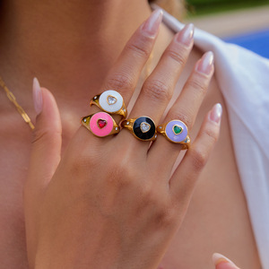 Anillo de Corazón de Cristal Chapado en Oro con Incrustaciones de Circonio, Joyería para Uso Diario de Mujer - Product Image 3