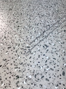 Paneles de Pared Modernos de PVC SPC de 3.7 mm de Espesor, Impermeables, Ignífugos, Ecológicos, Ligeros, Resistentes al Fuego, para Uso Comercial y Doméstico - Product Image 2