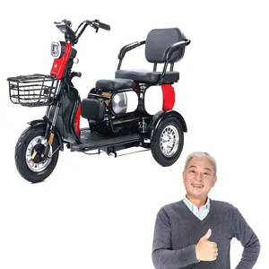 Automatic Cornering DecelerationLightweight Mobility Scooter For Handicapped Motorized Wheelchair