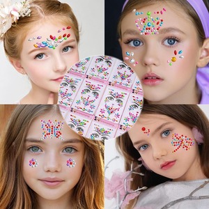 Adesivi per Viso per Bambini in Acrilico di Alta Qualità, Design Misto, Tatuaggi Adesivi Glitterati alla Moda per Trucco Festivo, Vendita all'Ingrosso - Product Image 4