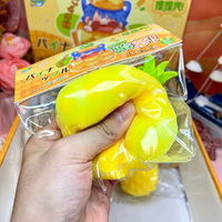 Nouveau design, jouets à presser en forme d'ananas de dessin animé, emballés, haute qualité, 3D, à rebond lent, jouets anti-stress et anti-anxiété