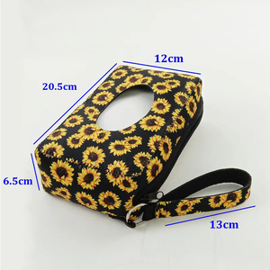 Pochette pour lingettes humides en néoprène avec logo personnalisé Distributeurs <span class=keywords><strong>de</strong></span> porte-mouchoirs Sacs <span class=keywords><strong>de</strong></span> voyage portables Étuis réutilisables pour enfants Étui pour lingettes Embrayage à couches - Product Image 2