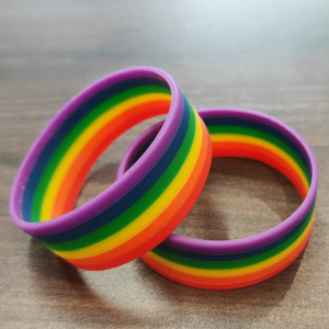 Envío en <span class=keywords><strong>24</strong></span> horas La mayoría de las personas consultaron recientemente Pulsera duradera de silicona arcoíris para eventos - Product Image 2