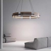 Lustre en aluminium noir avec anneaux, panneaux de verre ambré amovibles, bande LED intégrée, luminaire suspendu Halo, lampe de plafond pour salle à manger