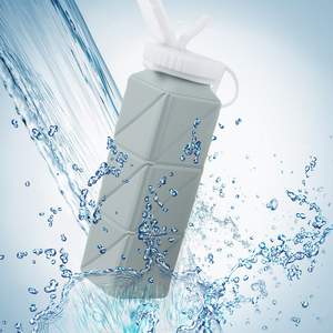 Bouteille d'eau en silicone multicolore pour enfants, pliable, pour le sport et la gym, anti-fuite, avec paille, pour boire directement, résistante à l'eau bouillante - Product Image 4