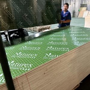 Película impermeable cara Fenol película laminada de doble cara madera contrachapada <span class=keywords><strong>para</strong></span> encofrado de hormigón Biz <span class=keywords><strong>tablero</strong></span> de hoja de madera contrachapada estándar - Product Image 5