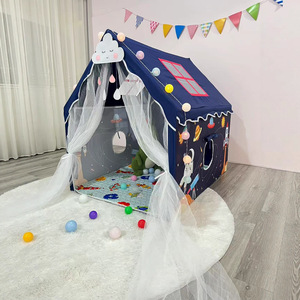 Casa de juegos infantil rosa para niñas, carpa de juguete para interiores para niños de 2 a 6 años con diseño de castillo y luces - Product Image 2