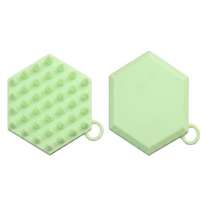 Cepillo Exfoliante para Cuero Cabelludo de Silicona Suave con Forma de Flor para una Limpieza Profunda y Eliminación de la Caspa, Ecológico, para Uso en Salón y en Casa - Product Image 1
