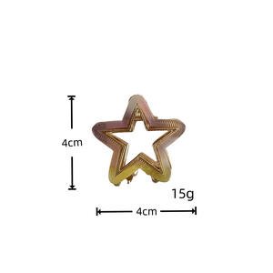 Pince à cheveux tendance personnalisée antidérapante pour femmes et filles, pince à cheveux en métal ajourée en forme d'étoile - Product Image 6