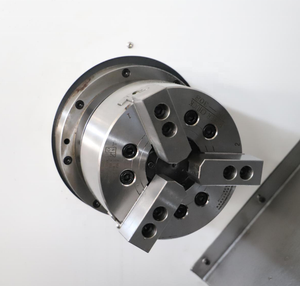 2021 Nhà Máy Trực Tiếp Cung Cấp TCK630 Tùy Chọn Điều Khiển Trục Chính Đường Kính 87 Mm Nghiêng Giường CNC Máy Tiện - Product Image 4