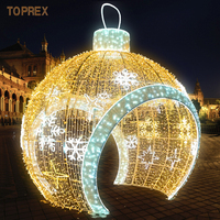 Toprex décor extérieur personnalisé projet commercial 3d grand led déco motif boule arc lumières lumière de Noël