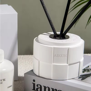 Aikun Custom Luxury <b>Reed</b> <b>Diffuser</b> 150ml Eco-Friendly DIY Fresh Long-Lasting Fragrance Glass <b>Bottle</b> Home & Office Set - Product Image 3