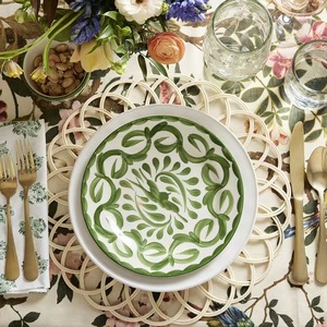 Handgemaakte luxe eettafelmatten, milieuvriendelijke geweven placemats van natuurlijk rotan en bamboe voor luxe dineren - Product Image 3