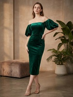Robe mi-longue moulante vintage en velours vert émeraude à épaules dénudées et manches bouffantes pour femme, élégante pour les soirées et les fêtes