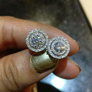 Orecchini a lobo in oro bianco con diamanti taglio brillante rotondo, montatura a griffe, gioielli classici da donna per matrimonio - Product Image 4