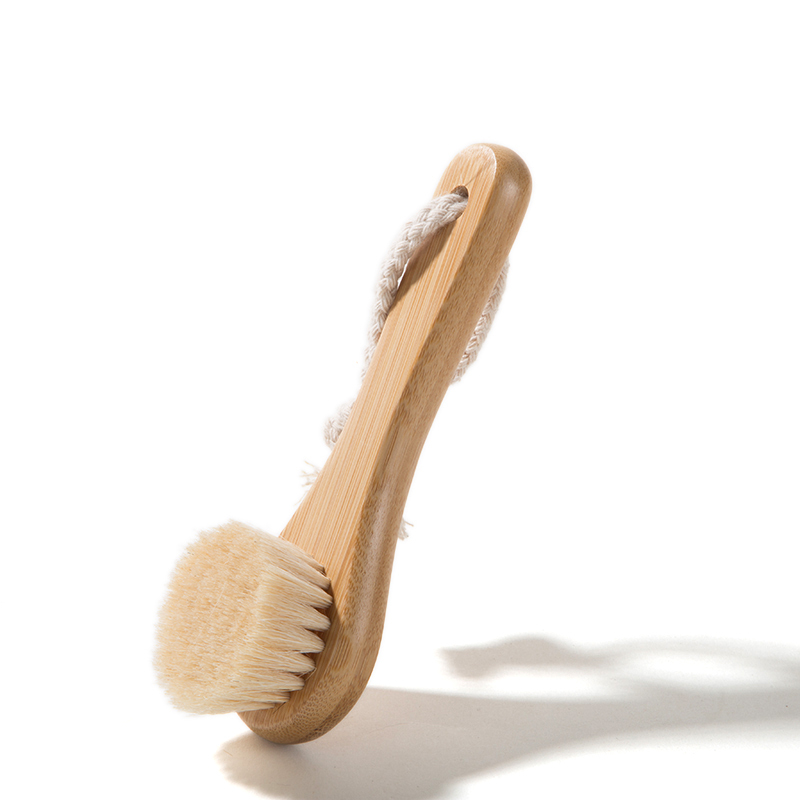 #026 Bamboo+goat bristle (face brush)