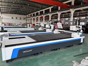 3015 CNC sợi máy cắt <span class=keywords><strong>laser</strong></span> 3000W 6000W Máy cắt <span class=keywords><strong>laser</strong></span> cho tấm kim loại - Product Image 2